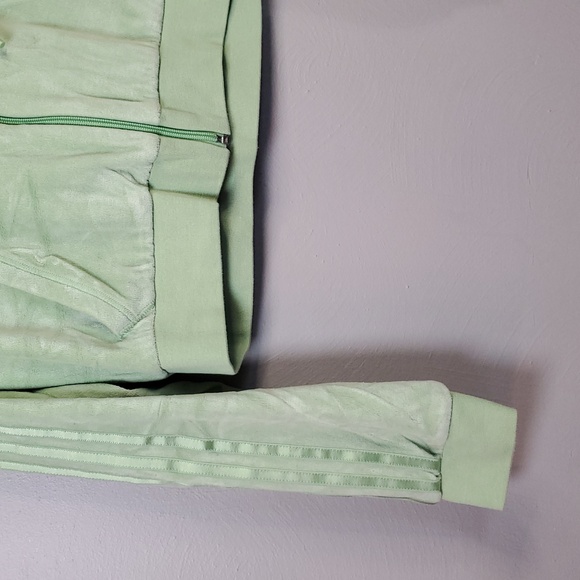 Adidas Womens Lime Green Cropped, Zip Up Hooded Velour Jacket. Large - Picture 5 of 8